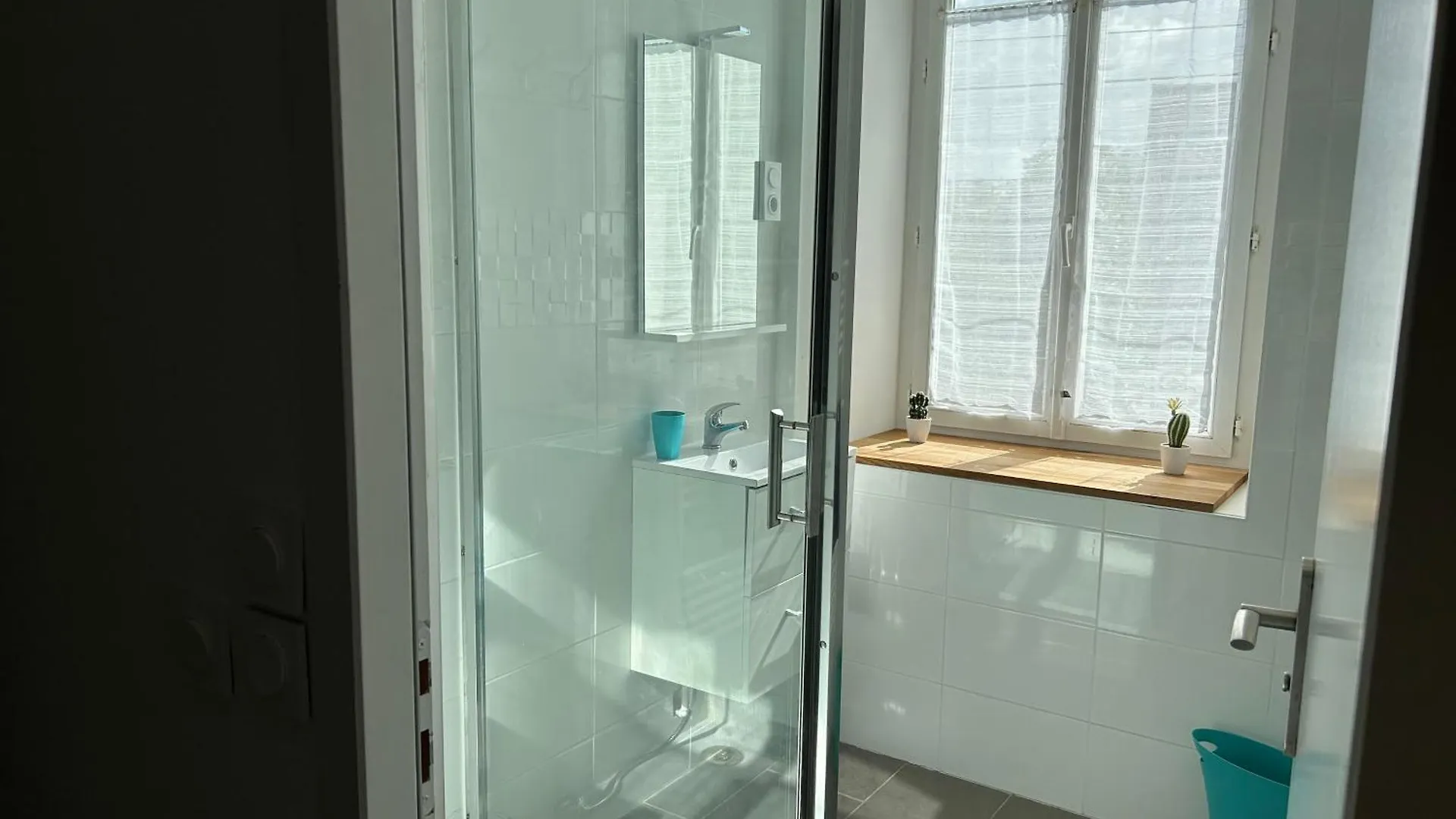 Дом отдыха Вилла Kery House Calme Et Proche Du Centre Плёмёр